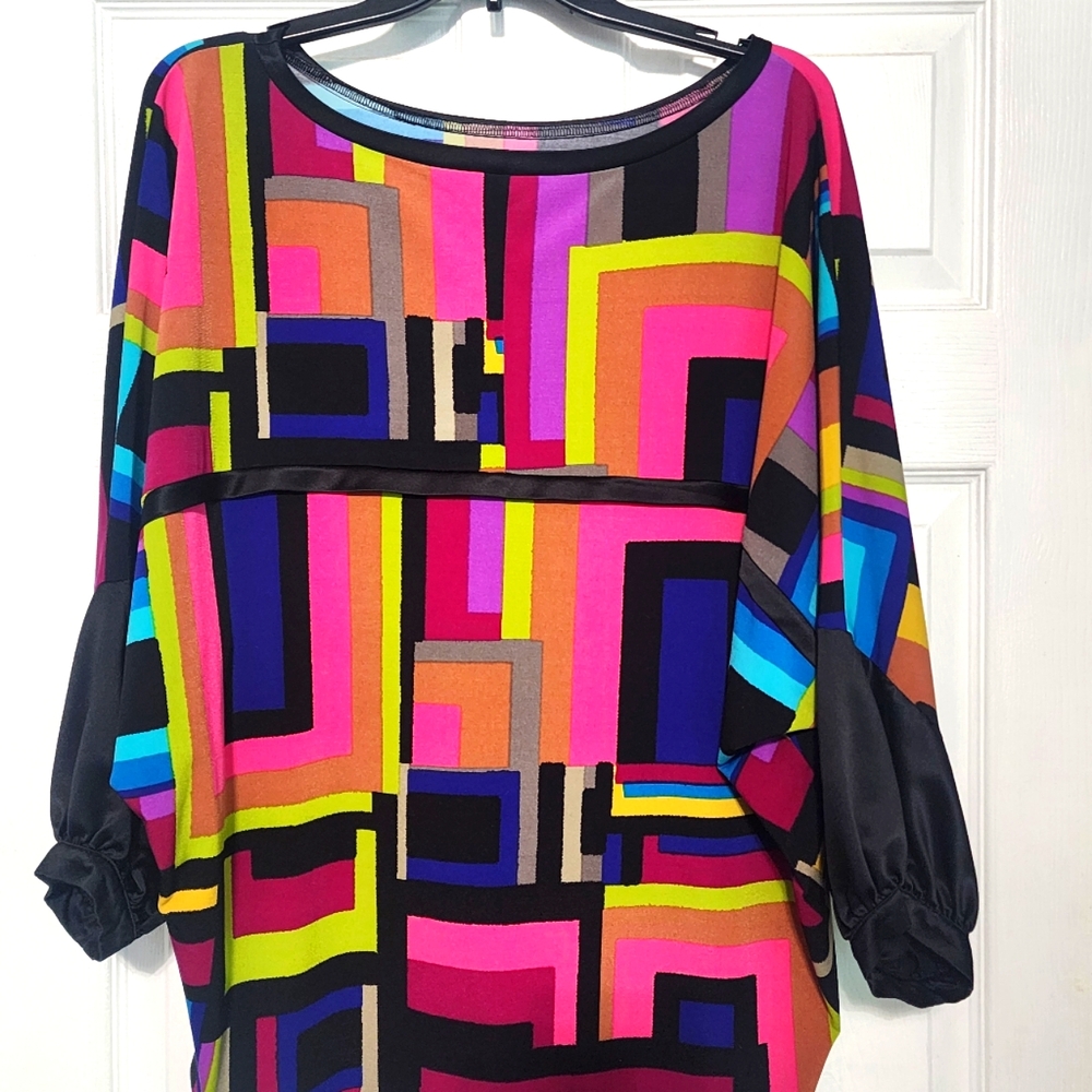Colorful Geometric Women's Top